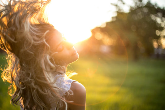 Unlocking the Secrets of Hair Styling Products: Exploring the Differences Between Hair Mousse, Gel, and Hairspray