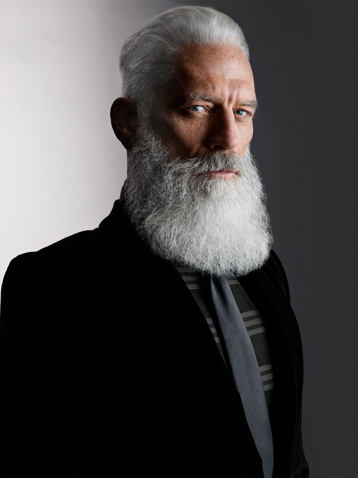 American Crew | Daily Silver Shampoo (250ml)