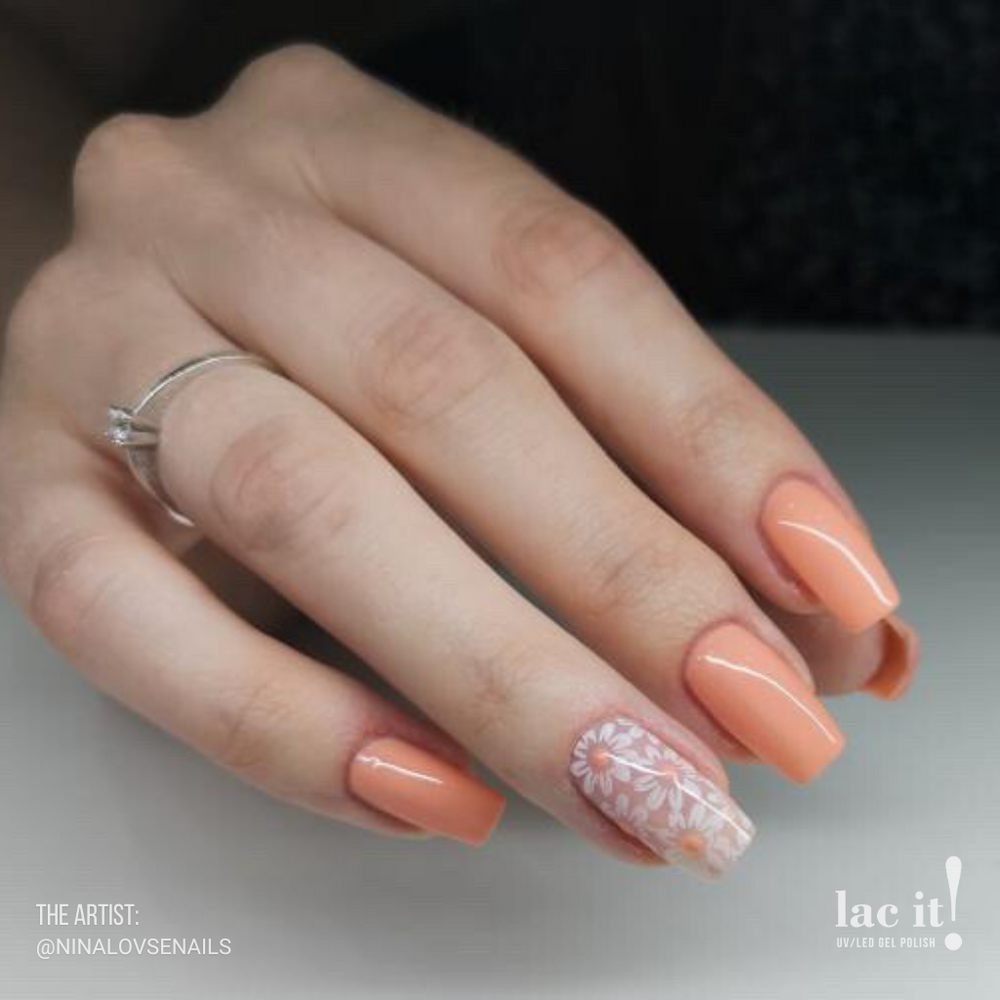 en Vogue | Lac it! Gel Polish • Fuzzy Peach