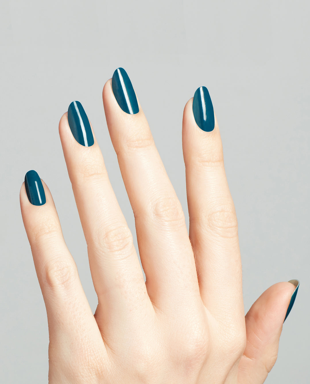 OPI | Nail Lacquer • Drama at La Scala